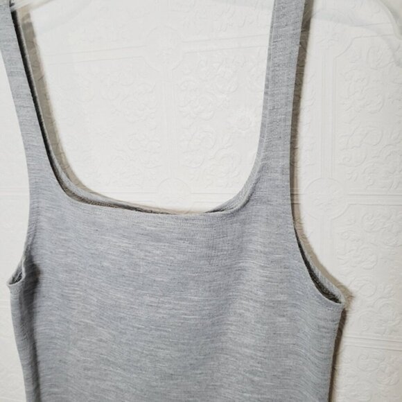 Zara bodycon stretch midi dress - Picture 2 of 7